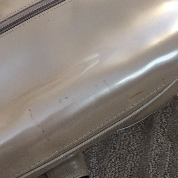 Beijo Purse w/ matching wallet - Picture 7 of 8